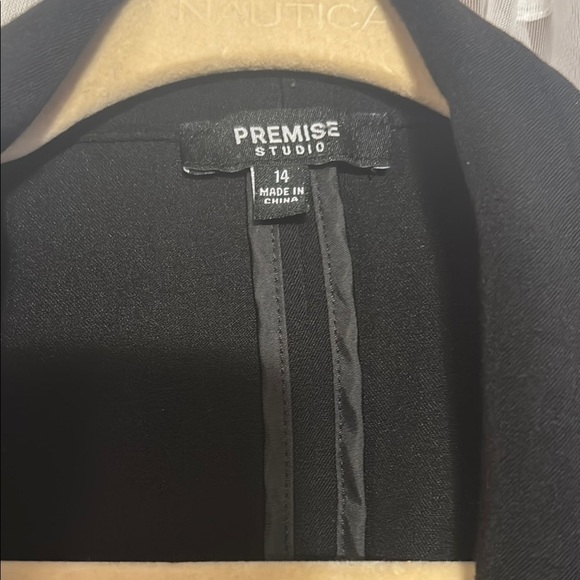 Premise Black Draped Blazer - Picture 2 of 10